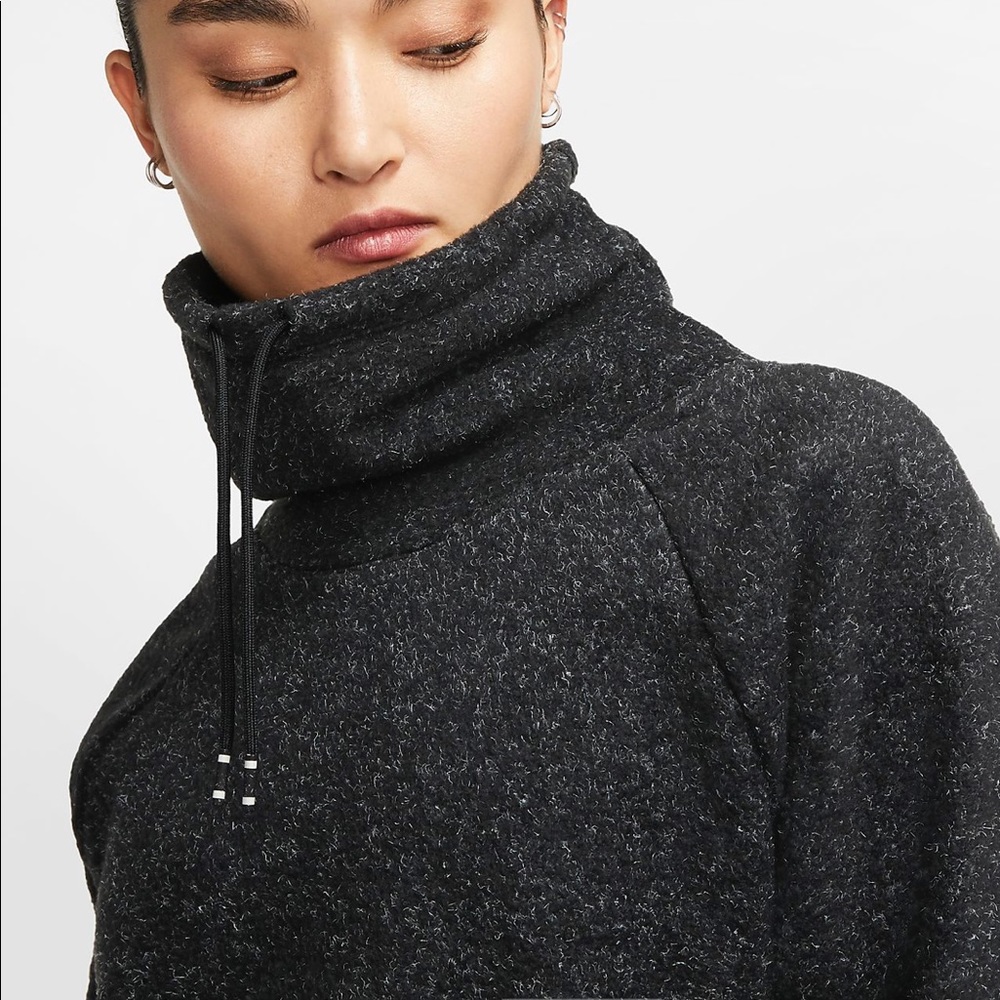 Nike Therma Fleece Sweater